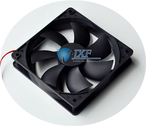 12025直流散熱風(fēng)扇